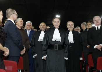Potiguar Ivan Lira toma posse como desembargador federal do TRF5