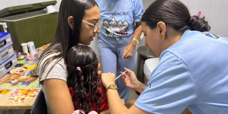 Natal aplica mais de 9 mil doses de vacinas no Dia D da Campanha de Multivacinação