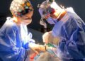 Justiça determina que plano de saúde autorize cirurgia de criança após demora na resposta