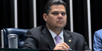 Davi divulga prioridades da pauta, incluindo fim da escala 6 x 1