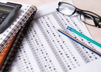 Concursos: 19 editais abrem 870 vagas nesta segunda (17/08)