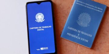 Desemprego cai para 5,3%, o menor para o trimestre terminado em julho
