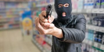 Homem é condenado por roubo a farmácia com uso de arma de fogo em Natal