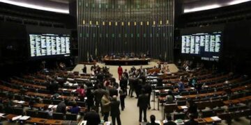 Sinduscon-RN pondera ao Senado antes da votação da PEC do fim da escala 6×1