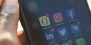 Justiça determina retirada de publicações ofensivas em redes de ‘criadora de conteúdo digital’