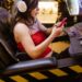 Plataforma de jogos online é condenada a indenizar apostadora em R$ 9 mil após cancelar apostas vencedoras