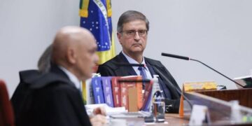 PGR pede anulação de investigação sobre conversas de Moraes e Vorcaro