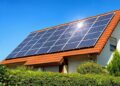 Empresas de energia solar são condenadas a substituir placa defeituosa e indenizar consumidor no RN