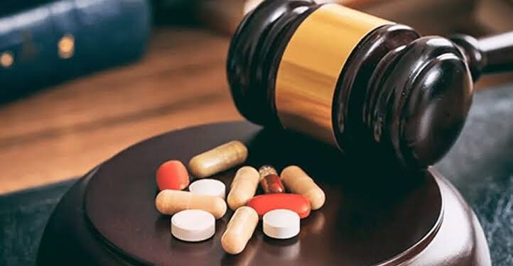 Plano de saúde deverá fornecer medicamento para tratamento de doença inflamatória crônica