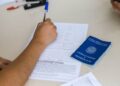 Taxa de desemprego cai para 5,3%, a menor para o trimestre até agosto