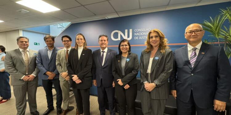 Sinduscon-RN participa de reunião do Programa Destrava sobre retomada de obras públicas paralisadas, em Brasília