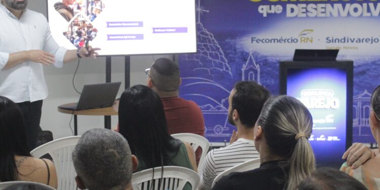 Senac RN realiza palestra gratuita sobre gestão orientada por dados para o comércio de Currais Novos