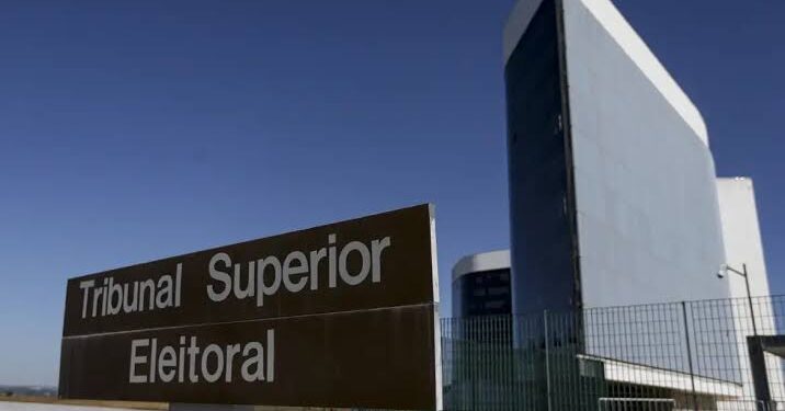 TSE forma maioria para manter retirada de posts sobre Nossa Senhora