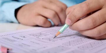 Concurso público: Semana de 5 de outubro abre 4.450 vagas
