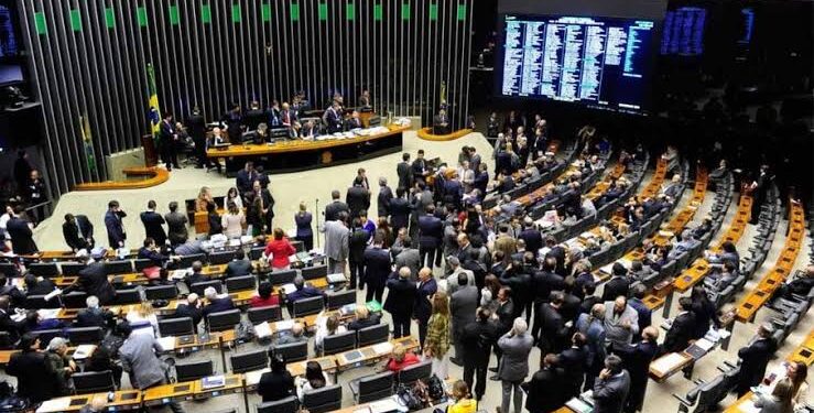 Cresce número de mulheres eleitas para o Congresso Nacional