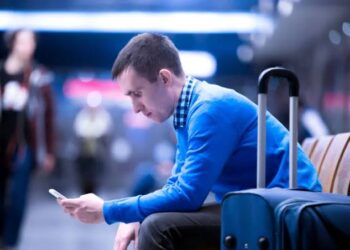 Passageiro será indenizado em R$ 3 mil após perder voo por venda extra de assentos
